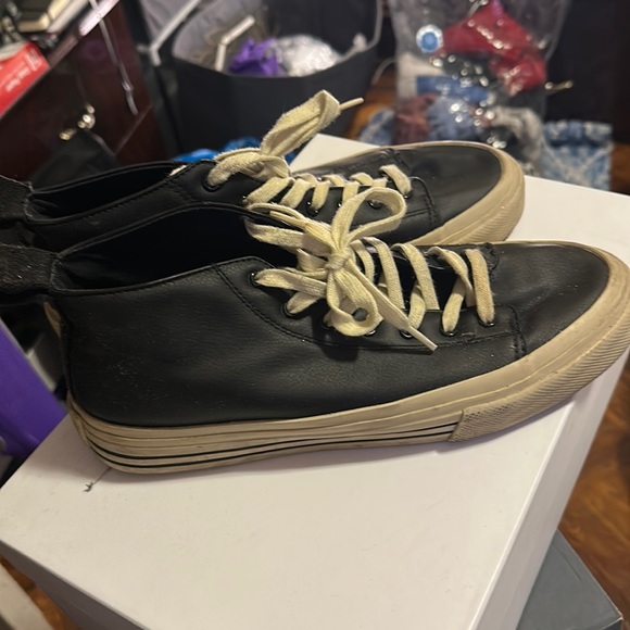 Men Zara sneakers size 9 - Picture 1 of 3